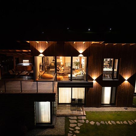 Mountain Lodge Risnov Exterior photo
