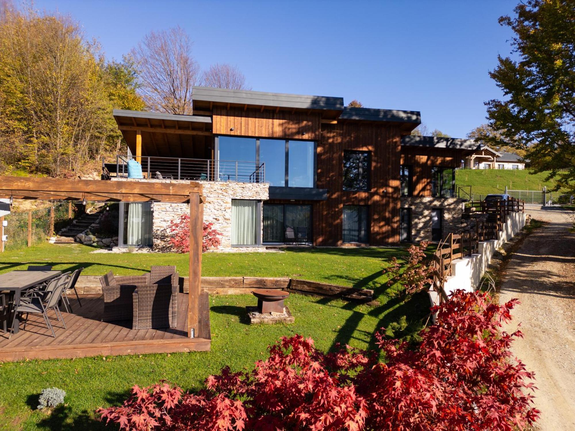 Mountain Lodge Risnov Exterior photo